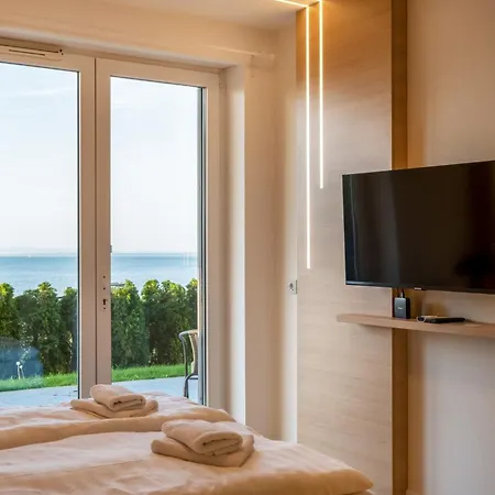 Myflat Club 218 Garden Wellness Apartment Siofok